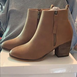 A Rider Girl Toffee Booties